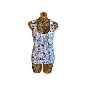 White House Black Market Floral Print Top - Black and White